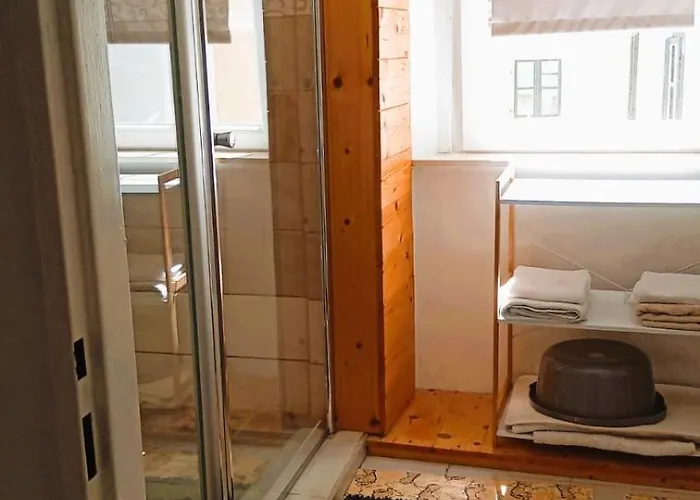 Centrum Pro 3 Osoby Lägenhet Nerezine