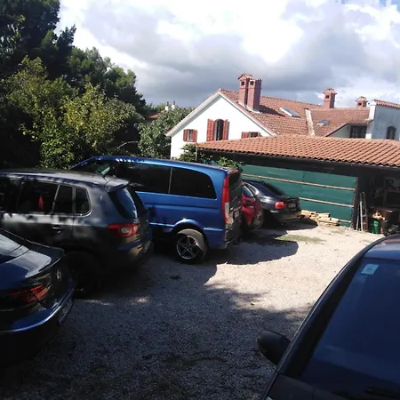 Centrum Pro 3 Osoby * Nerezine